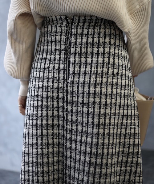 deux amour(ドゥーザムール)の「ツイードフレアスカート(スカート・レディース・ホワイト/ベージュ・MEDIUM)」の10枚目の写真