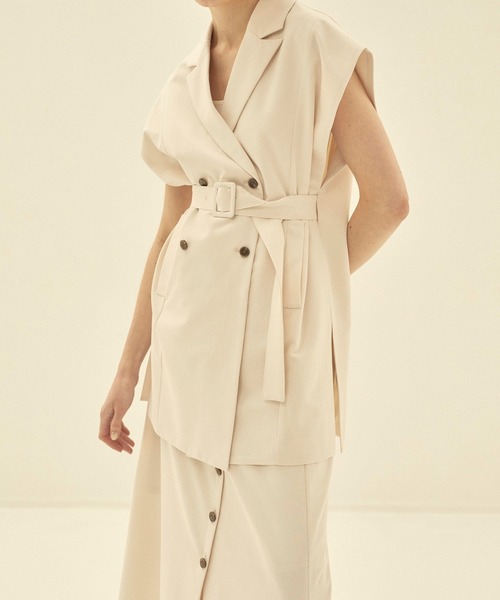LADYMADE（レディメイド）の「BIGシルエットトレンチベスト（ベスト・レディース・ベージュ/ネイビー/アイボリー・FREE）」の2枚目の写真