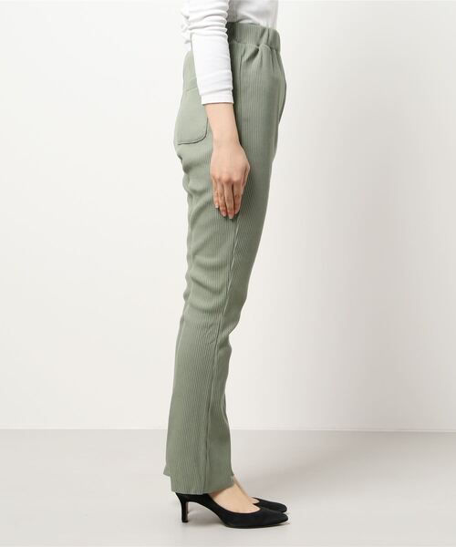 LOWRYS FARM（ローリーズファーム）の「ｓｅｌｆｃｕｔリブフレアパンツ　931748（その他パンツ・レディース・ブラック/ブラウン/イエロー/グリーン/アイボリー・FREE）」の6枚目の写真