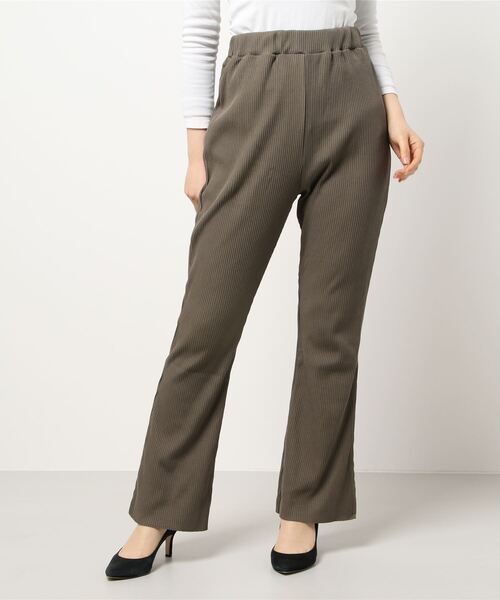 LOWRYS FARM（ローリーズファーム）の「ｓｅｌｆｃｕｔリブフレアパンツ　931748（その他パンツ・レディース・ブラック/ブラウン/イエロー/グリーン/アイボリー・FREE）」の21枚目の写真