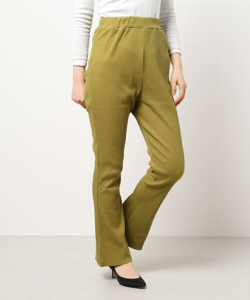 LOWRYS FARM（ローリーズファーム）の「ｓｅｌｆｃｕｔリブフレアパンツ　931748（その他パンツ・レディース・ブラック/ブラウン/イエロー/グリーン/アイボリー・FREE）」の22枚目の写真