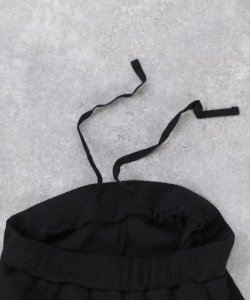 LOWRYS FARM（ローリーズファーム）の「ｓｅｌｆｃｕｔリブフレアパンツ　931748（その他パンツ・レディース・ブラック/ブラウン/イエロー/グリーン/アイボリー・FREE）」の14枚目の写真