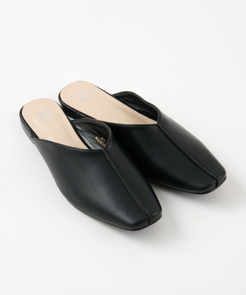 COLONY 2139（コロニートゥーワンスリーナイン）の「切替フラットミュール（サンダル・レディース・アイボリー/モカ/ブラック・24.5cm/22.5cm/23.5cm）」の9枚目の写真