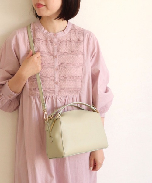 T・S・L(ティーエスエル)の「かまぼこ型2wayミニボストンバッグ(ボストンバッグ・レディース・ブラック/アイボリー/ミント/ピンクベージュ・FREE)」の1枚目の写真