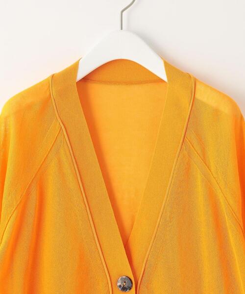 EMMEL REFINES(エメルリファインズ)の「< EMMEL REFINES(エメル リファインズ) >EM 前ボタン Vネック シアーカーデ / カーディガン(カーディガン/ボレロ・レディース・ブラック/ナチュラル/ピンク/ライム/オレンジ・FREE)」の7枚目の写真