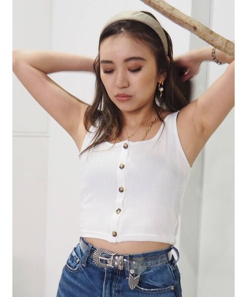 EVRIS（エヴリス）の「フロントボタンショートタンク（タンクトップ・レディース・ホワイト/グリーン/ブラック/ブラウン・FREE）」の22枚目の写真