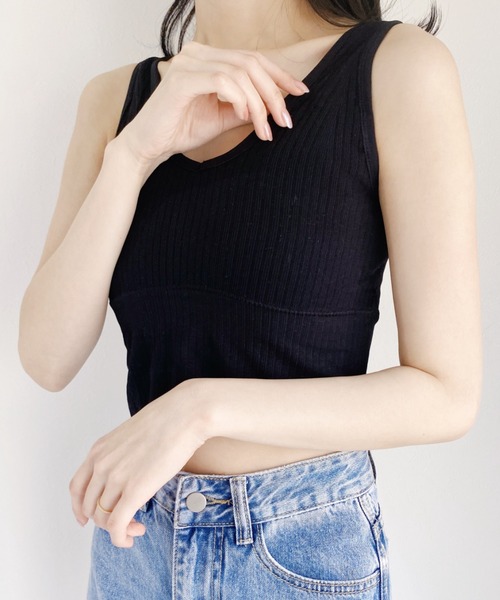 CLEA（クレア）の「カップ付きVネックリブタンク（タンクトップ・レディース・ホワイト/ブラック/ミント・FREE）」の16枚目の写真