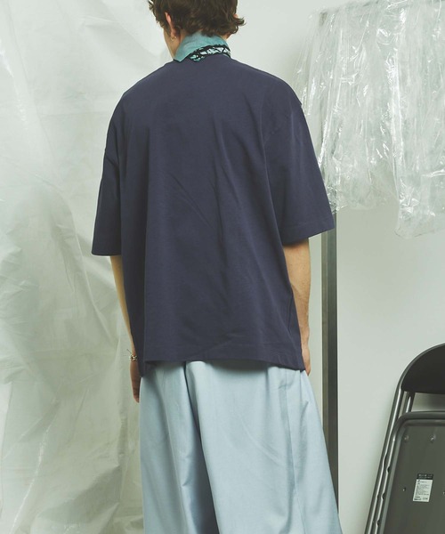 MAISON SPECIAL（メゾンスペシャル）の「【ZOZOTOWN限定】《ユニセックスアイテム》ヘビー天竺オーバーサイズTシャツ【MAISON SPECIAL/メゾンスペシャル】（Tシャツ/カットソー・メンズ・オフホワイト/ダークネイビー/ターコイズブルー/ブラック・2/1/0）」の15枚目の写真