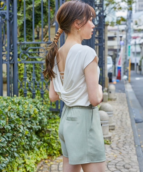 LIPSERVICE（リップサービス）の「サイドベルトショートパンツ（その他パンツ・レディース・ブラウン/グリーン/ライトベージュ・S/M）」の6枚目の写真