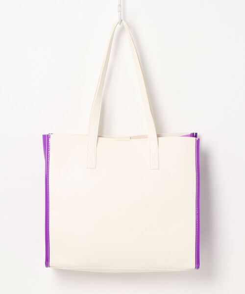 COLORS & chouette(カラーズアンドシュエット)の「ビニールコンビトートバッグ(トートバッグ・レディース・ブラック/ホワイト・FREE)」の6枚目の写真