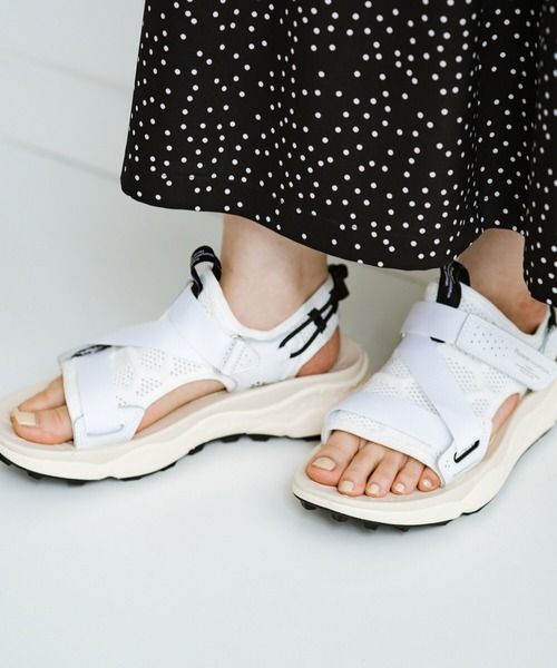 haco!（ハコ）の「Flower MOUNTAIN 毎日のコーデを格上げ！ハイスペックアウトドアサンダル NAZCA（サンダル・レディース・ホワイト系その他/ブラック系その他・1/2/4/3/5）」の15枚目の写真