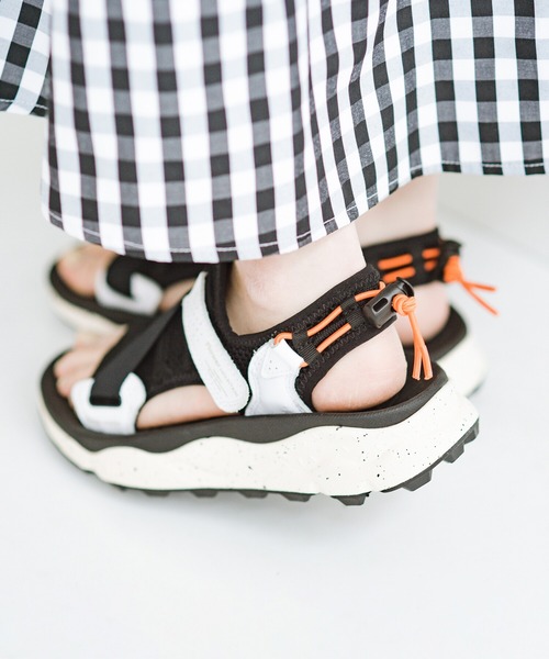 haco!（ハコ）の「Flower MOUNTAIN 毎日のコーデを格上げ！ハイスペックアウトドアサンダル NAZCA（サンダル・レディース・ホワイト系その他/ブラック系その他・1/2/4/3/5）」の16枚目の写真