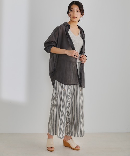 Bou Jeloud（ブージュルード）の「【シルク混で上品高見え】シアーＢＩＧシャツ（シャツ/ブラウス・レディース・チャコールグレー/ライトグレー/オレンジ系その他・FREE）」の9枚目の写真