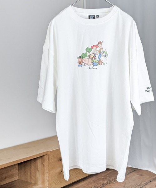 セール Disney Pixer ディズニーピクサー イラストプリント クルーtee Toy Story Tシャツ カットソー Pixar ピクサー のファッション通販 Zozotown