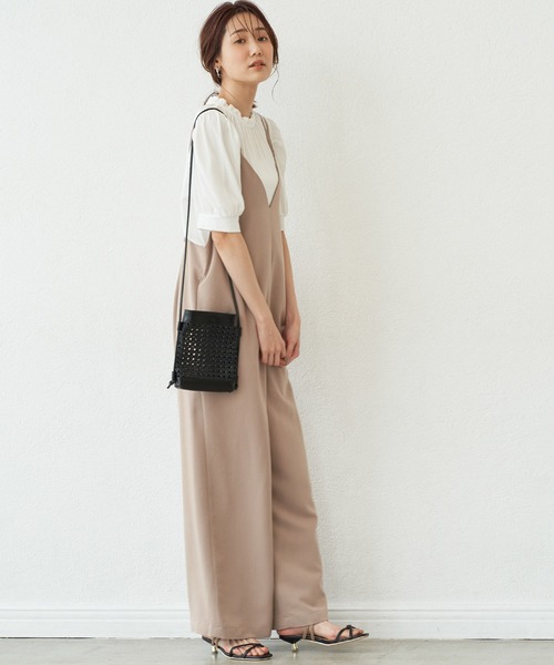 ROPE' PICNIC（ロペピクニック）の「【2WAY】フリルカラーボリューム袖カットソートップス（Tシャツ/カットソー・レディース・ホワイト/ブラック/ブルー・38）」の18枚目の写真