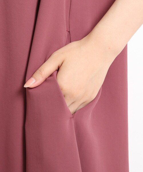 grove（グローブ）の「◆【S-LL】とろりんギャザーロングワンピース（ワンピース・レディース・ブラック/オリーブ/マスタード/パープル系4・01/02/03/04）」の15枚目の写真