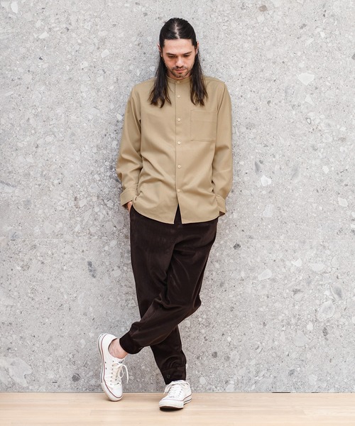 CAMBIO（カンビオ）の「ms4746-ストレッチツイルバンドカラーシャツ（シャツ/ブラウス・メンズ・ベージュ/アイボリー・M/LL/L）」の5枚目の写真