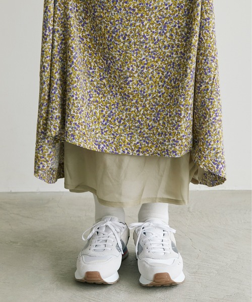 cardo fabrica（カルドファブリカ）の「●レーヨンデシン小花プリント  後ろギャザースカート（スカート・レディース・ブラック/マスタード・FREE）」の13枚目の写真