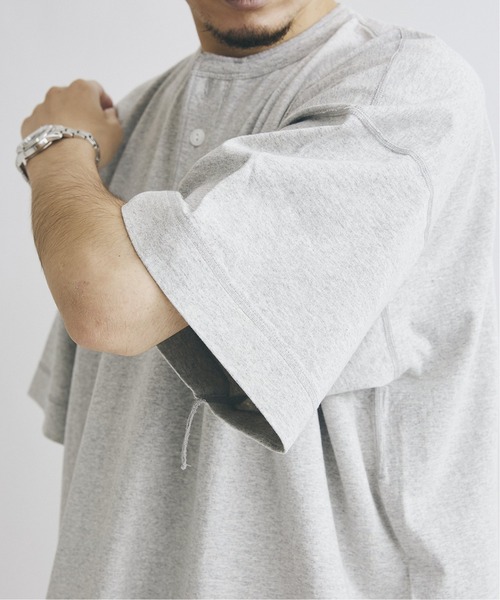 Healthknit(ヘルスニット)の「【Healthknit×JOURNAL STANDARD/ヘルスニット】別注 Henry neck FAT Tシャツ(Tシャツ/カットソー・メンズ・ホワイト/グレー・LARGE/MEDIUM)」の20枚目の写真