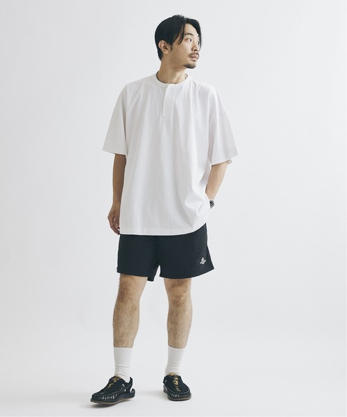 Healthknit(ヘルスニット)の「【Healthknit×JOURNAL STANDARD/ヘルスニット】別注 Henry neck FAT Tシャツ(Tシャツ/カットソー・メンズ・ホワイト/グレー・LARGE/MEDIUM)」の17枚目の写真
