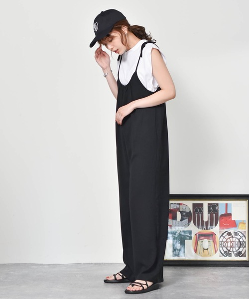 Cheri(シェリ)の「ロングサロペット Cheri/シェリ(サロペット/オーバーオール・レディース・ブラック/ベージュ・FREE)」の20枚目の写真