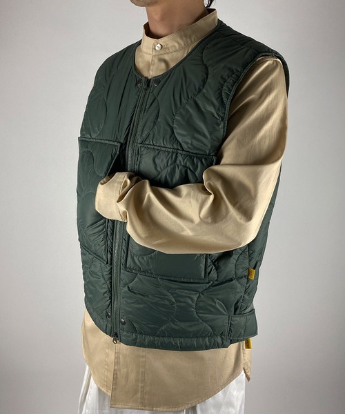 NUMBER (N)INE(ナンバーナイン)の「2WAY QUILTING VEST / 2WAY キルティング ベスト(ベスト・メンズ・ブラック/オリーブ・4/2/3)」の20枚目の写真
