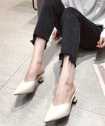 履くだけ、大人ムード感 ベーシックミュール