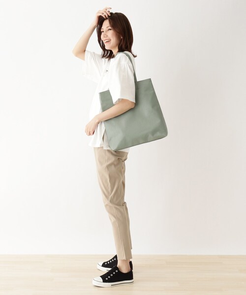 SHOO・LA・RUE（シューラルー）の「◆【洗える】ポーチ付トート（トートバッグ・レディース・パープル系4/ダークブラウン系7/イエロー/ブラック/ベージュ/シルバー/ライトグリーン・00）」の16枚目の写真