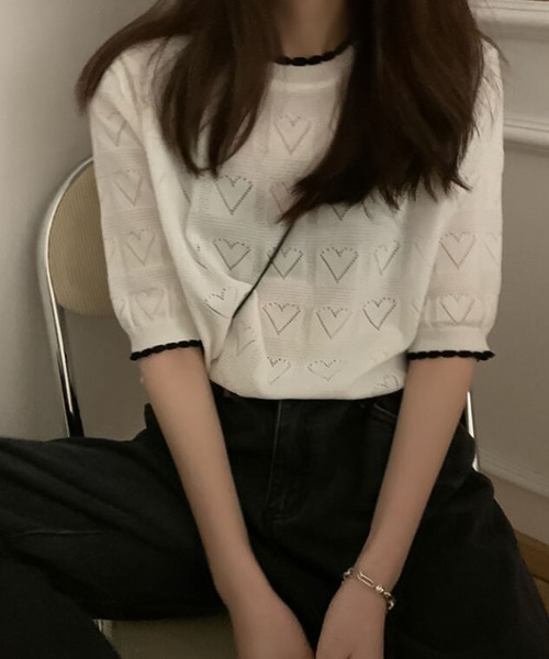 Bifrost(ビフレスト)の「配色ハート柄プルオーバー(Tシャツ/カットソー・レディース・ホワイト/イエロー/ブラック・F)」の4枚目の写真