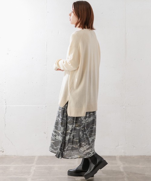 URBAN RESEARCH Sonny Label（アーバンリサーチサニーレーベル）の「『WEB限定』RICH SOFT WOOLワイドルーズプルオーバー（ニット/セーター・レディース・ピンク系その他/ベージュ系その他/ブラック・FREE）」の12枚目の写真