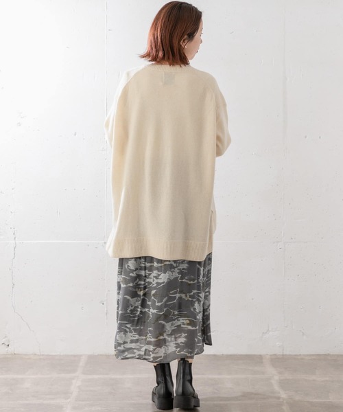 URBAN RESEARCH Sonny Label（アーバンリサーチサニーレーベル）の「『WEB限定』RICH SOFT WOOLワイドルーズプルオーバー（ニット/セーター・レディース・ピンク系その他/ベージュ系その他/ブラック・FREE）」の13枚目の写真