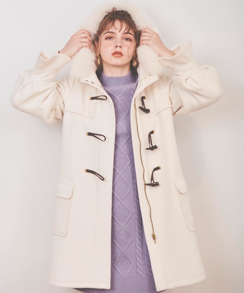 31 Sons de mode(トランテアン ソン ドゥ モード)の「ファー付きダッフルコート(ダッフルコート・レディース・オフホワイト/ラベンダー/ピンク・36/38)」の18枚目の写真