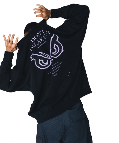 BAD BOY(バッドボーイ)の「BAD BOY×PRDX オーバーサイズ ダメージ ピグメントスウェットトレーナー(スウェット・メンズ・ブラック/グレー・M/L)」の8枚目の写真