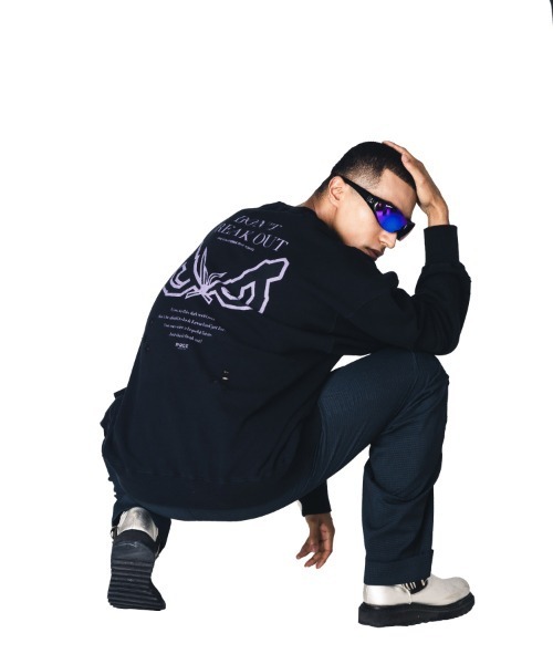 BAD BOY(バッドボーイ)の「BAD BOY×PRDX オーバーサイズ ダメージ ピグメントスウェットトレーナー(スウェット・メンズ・ブラック/グレー・M/L)」の10枚目の写真