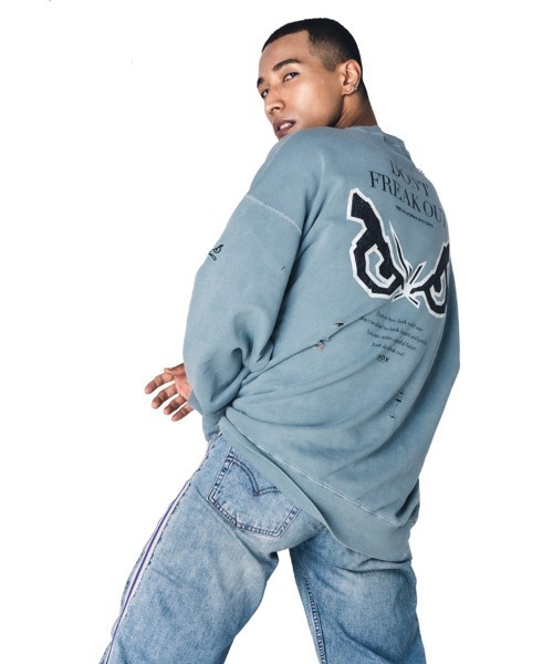 BAD BOY(バッドボーイ)の「BAD BOY×PRDX オーバーサイズ ダメージ ピグメントスウェットトレーナー(スウェット・メンズ・ブラック/グレー・M/L)」の14枚目の写真