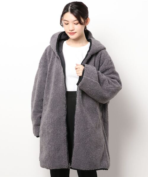 SISLEY(シスレー)の「フリース&キルティング2WAYリバーシブル中綿ジャケット(その他アウター・レディース・ブラック/カーキ・LARGE/MEDIUM/SMALL)」の3枚目の写真