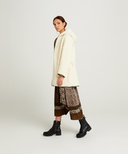 SISLEY(シスレー)の「フリース&キルティング2WAYリバーシブル中綿ジャケット(その他アウター・レディース・ブラック/カーキ・LARGE/MEDIUM/SMALL)」の10枚目の写真