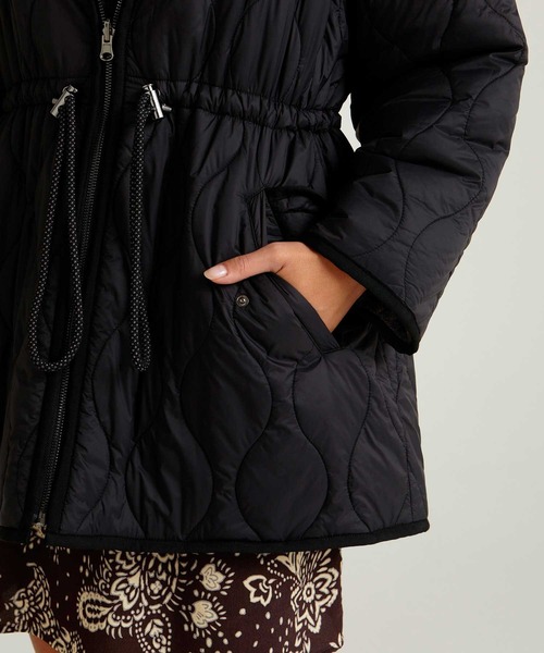 SISLEY(シスレー)の「フリース&キルティング2WAYリバーシブル中綿ジャケット(その他アウター・レディース・ブラック/カーキ・LARGE/MEDIUM/SMALL)」の18枚目の写真