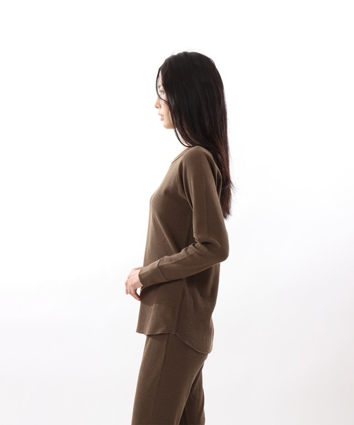 HANES(ヘインズ)の「【Hanes/ヘインズ】レディース HANES UNDIES サーマル クルーネックTシャツ(Tシャツ/カットソー・レディース・ベージュ/オフホワイト/ヘザーグレー/チャコール/ブラック/ダークグリーン/ブラウン・FREE)」の21枚目の写真