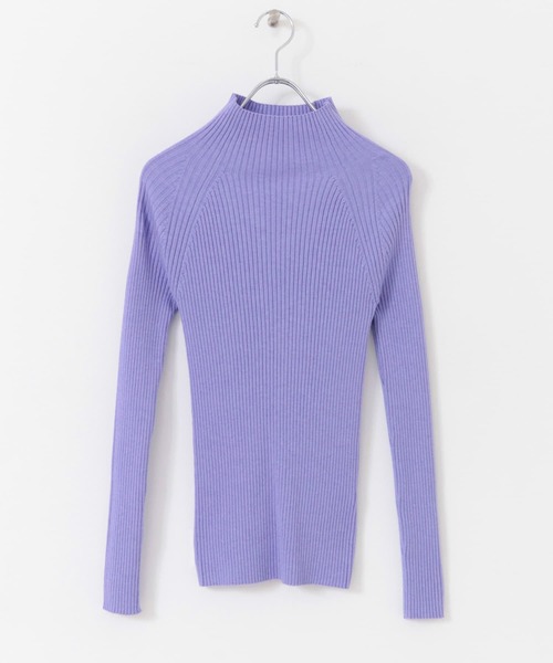 SENSE OF PLACE by URBAN RESEARCH（センスオブプレイスバイアーバンリサーチ）の「『一部WEB限定カラー』『毛玉防止』ストレッチリブハイネックセーター（ニット/セーター・レディース・レッド/オレンジ/アイボリー/ブラック/グリーン/ブルー/イエロー/ブラウン/オレンジ系その他/レッド系その他/モカ/イエロー系その他/ベージュ/グレー/チャコールグレー/ホワイト系その他/ライトベージュ/ライトブルー/ブルー系その他/レッド系その他2/レモンイエロー/ベージュ系その他/オレンジ系その他2/ホワイト系その他2/レッド系その他3/ネイビー/パープル/グリーン系その他/グレー系その他/ブラウン系その他/オレンジ系その他3/マスタード/グリーン系その他2/ボルドー/ブルー系その他2・ONE/S）」の22枚目の写真