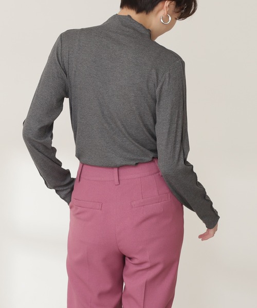 N.（N. Natural Beauty Basic）（エヌエヌナチュラルビューティーベーシック）の「◆メロウステッチロングＴシャツ（Tシャツ/カットソー・レディース・オフホワイト/イエロー/チャコールグレー・MEDIUM）」の11枚目の写真