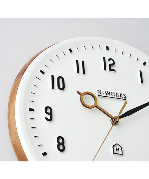 LBC（エルビーシー）の「INTERFORM INC インターフォルム ケンピ（掛け時計・レディース・オフホワイト・FREE）」の4枚目の写真