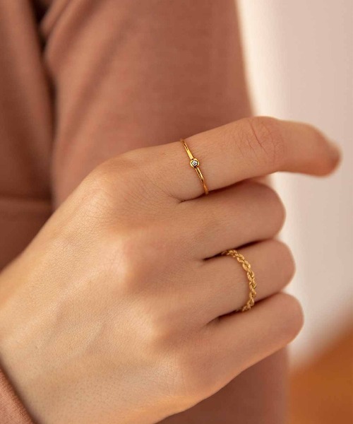 mangata(モンガータ)の「Deneb ring(リング・レディース・ゴールド・11号/9号)」の2枚目の写真