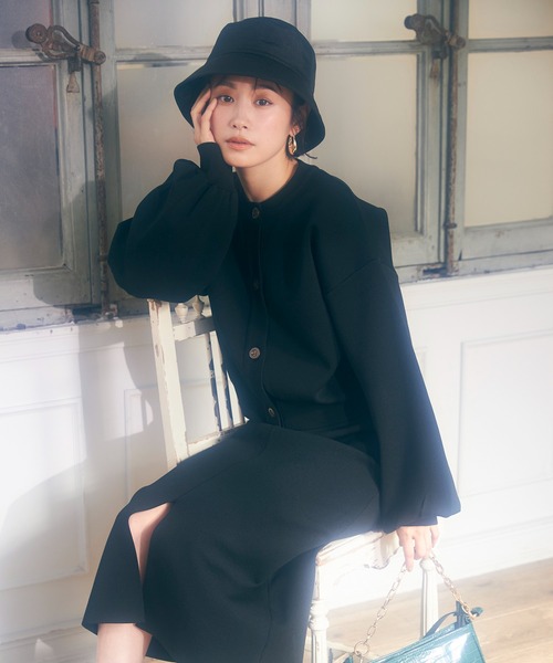 vis-`a-vis（ビサビ）の「【WEB限定】【高橋愛コラボ】スポンジニットクルーネックカーディガン【セットアップ対応】（カーディガン/ボレロ・レディース・ダークブラウン/キナリ/ピンク/ブラック/イエロー・FREE）」の15枚目の写真