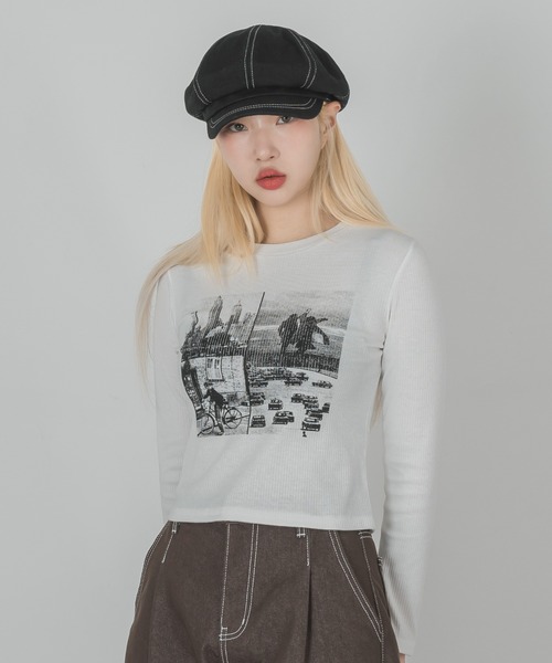 FOLLOWIN(フォロウィン)の「フロントポイントプリントロングTシャツカットソー(Tシャツ/カットソー・レディース・アイボリー/ブラック・FREE)」の9枚目の写真
