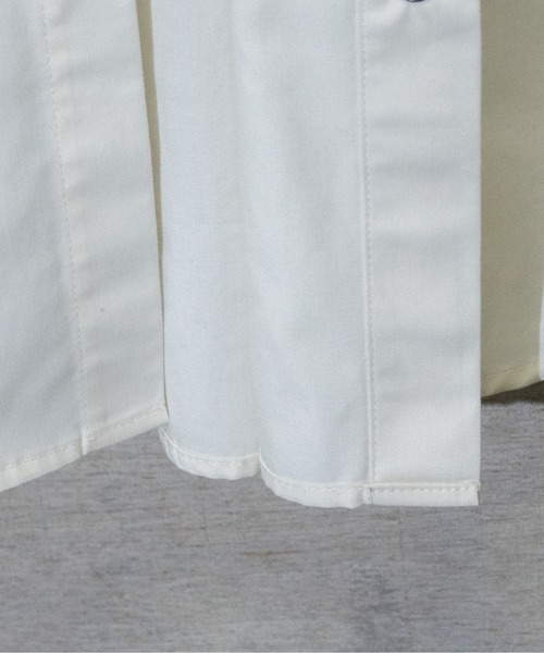 Limited Line Naive Magic（リミテッドラインナイーブマジック）の「【a】TCツイル USED LIKEクレリックワークシャツ　長袖（シャツ/ブラウス・メンズ・チャコールグレー/オレンジ/ブルー/グリーン/アイボリー・MEDIUM/LARGE）」の10枚目の写真