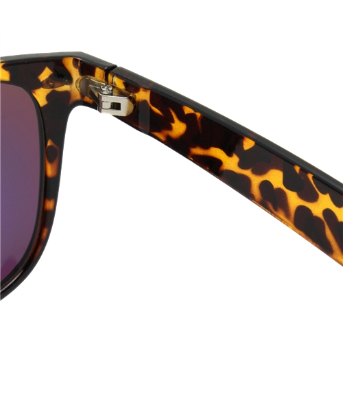 WEGO（ウィゴー）の「WEGO/ウェリントンミラーサングラス（サングラス・メンズ・ホワイト/ホワイト系その他/ブラック/ブラウン系その他/その他1/その他2・FREE）」の13枚目の写真