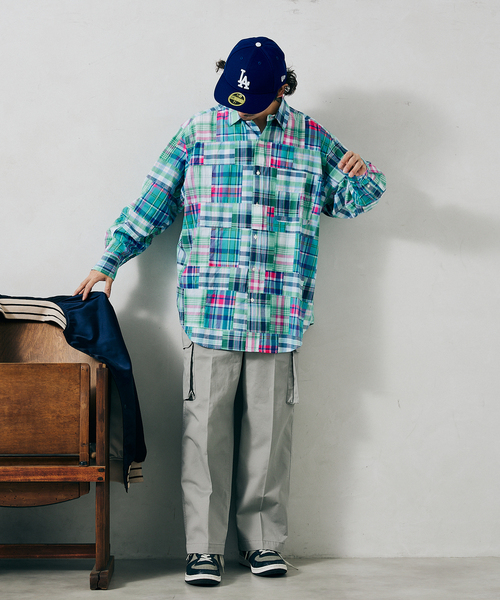 JOURNAL STANDARD relume（ジャーナルスタンダード　レリューム）の「MADRAS CHECK オーバーサイズレギュラーカラーシャツ（シャツ/ブラウス・メンズ・ベージュ/ブルー系その他/グリーン系その他/グリーン/ピンク/ブルー・MEDIUM/LARGE）」の12枚目の写真