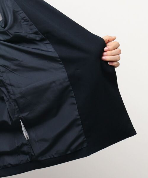 CPCM（シーピーシーエム）の「Wボタン紺ブレザージャケット（テーラードジャケット・レディース・ネイビー・FREE）」の4枚目の写真