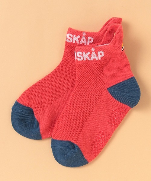 kladskap（クレードスコープ）の「乗り物刺しゅう配色スニーカーインソックス（ソックス/靴下・キッズ・イエロー/レッド/サックスブルー・M/L/S）」の3枚目の写真